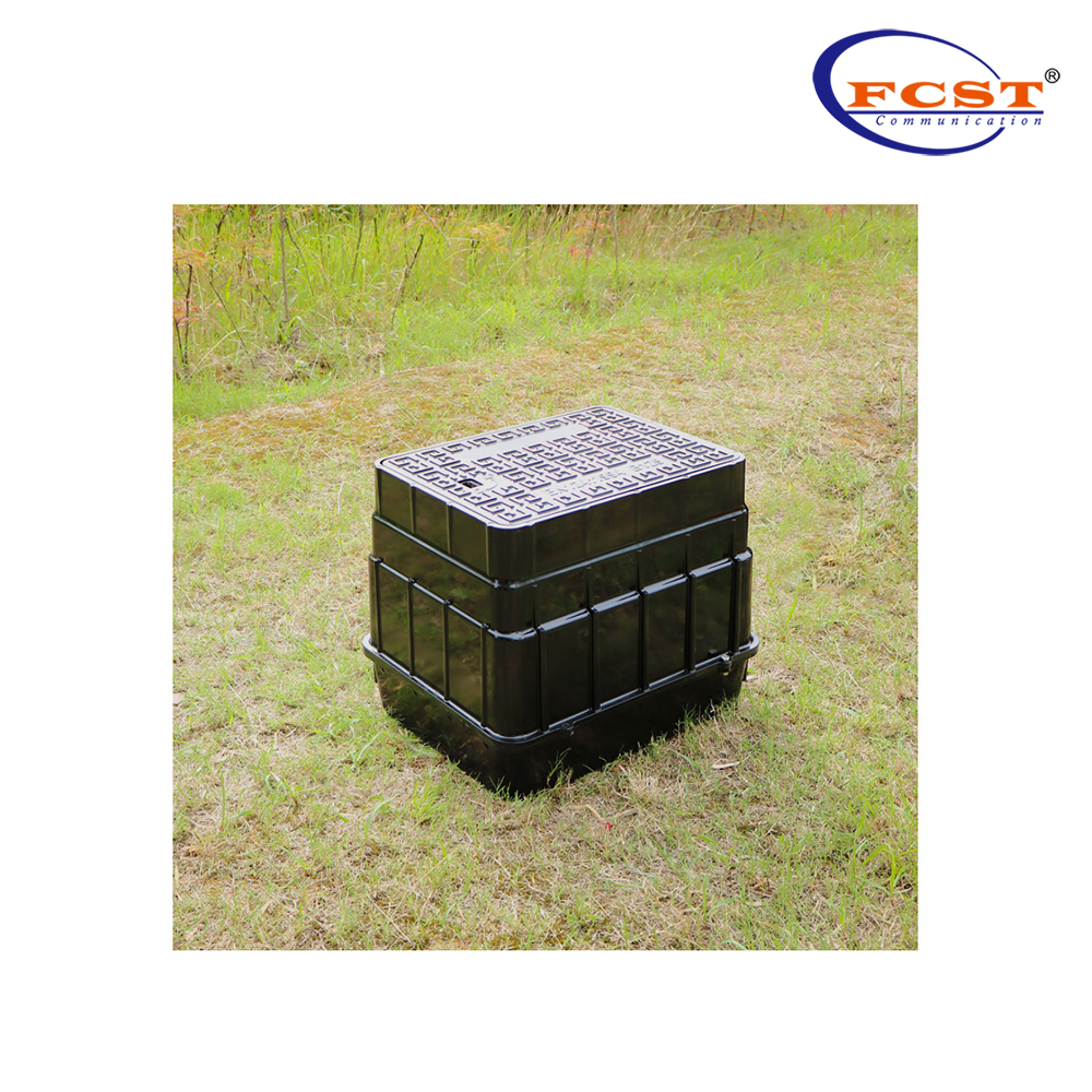 Durable SMC Material Telecom Manhole Superior to Cement Manhole for Cable Installation